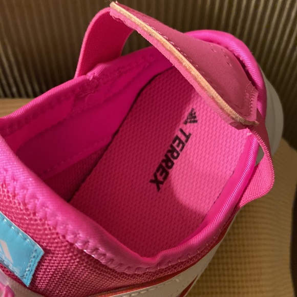 Girl’s Adidas Terrex Sneakers - Picture 11 of 11